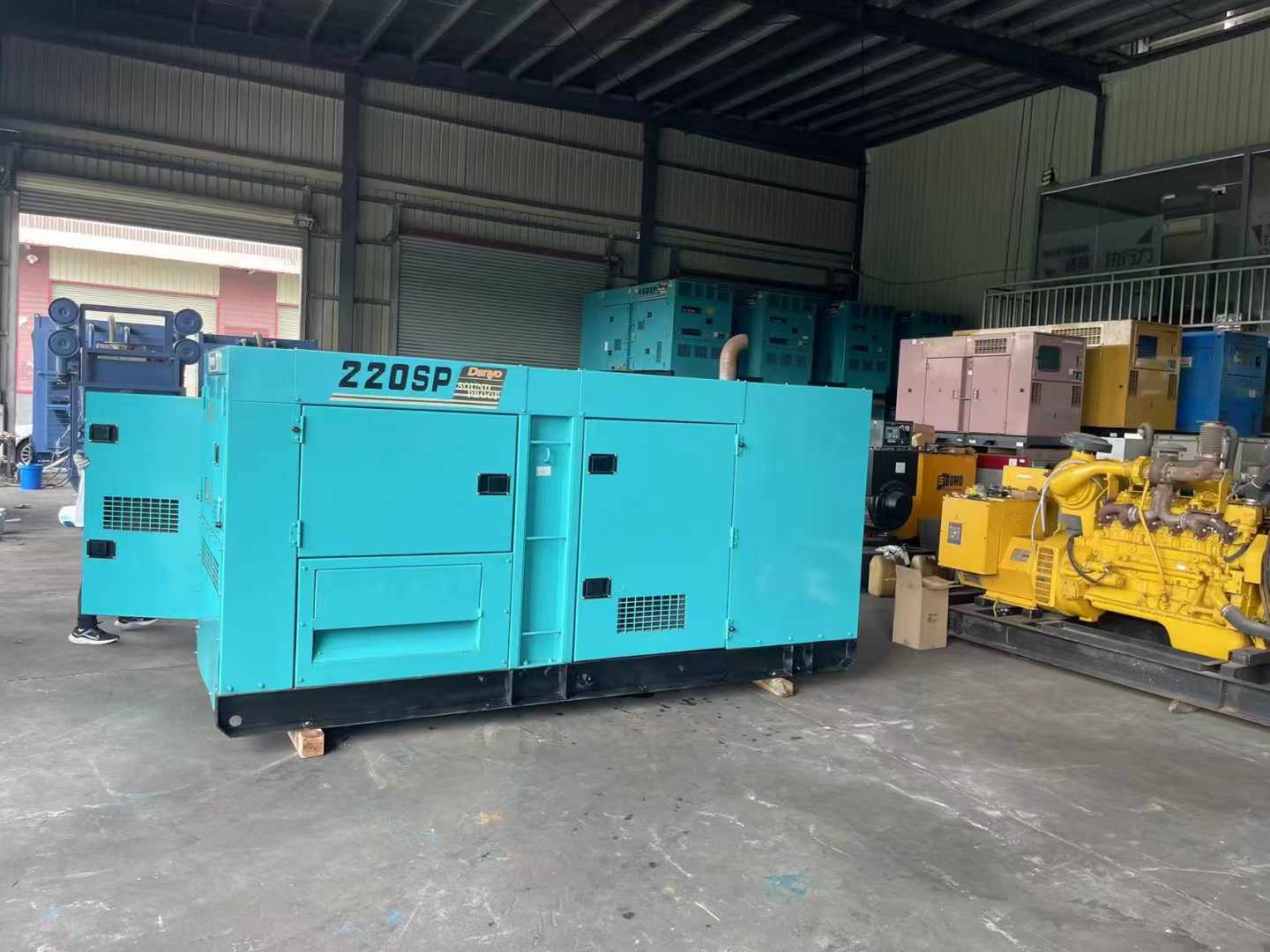 海林800kW 柴油发电机的输出电流波动范围是多少？