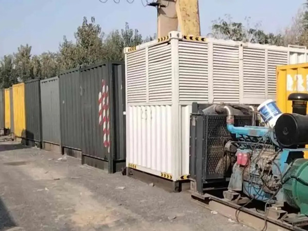 海林200KW柴油发电机机组每小时油耗是多少？