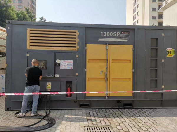 海林500KW发电机组冬季应该配多大的启动电瓶？